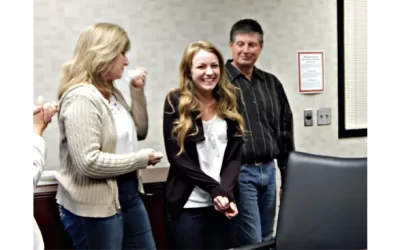 2017 Scholarship Applications are now open